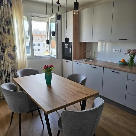 Apartment Sunny