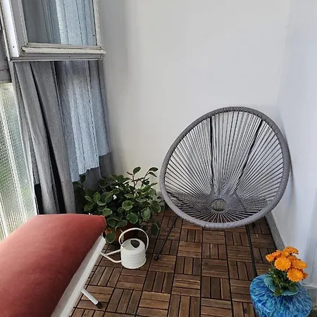 Sunny דירה *